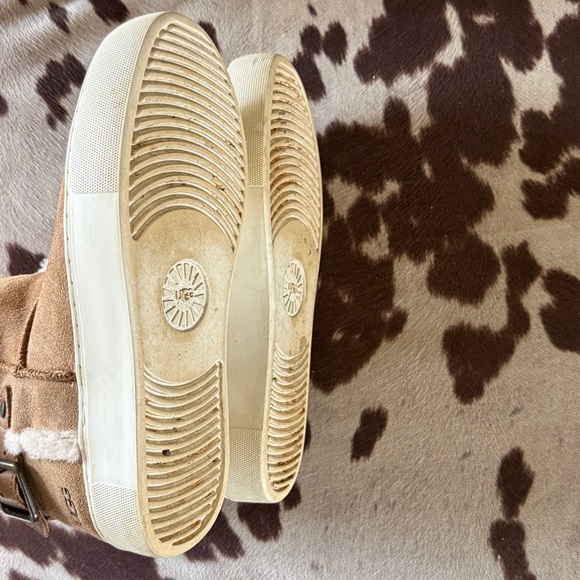 UGG Tan Suede Sherpa Ankle Boots - Picture 5 of 7